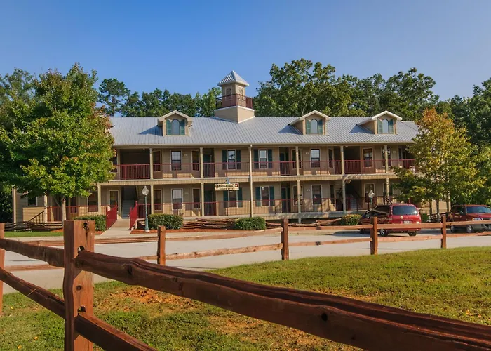 Holiday Inn Club Vacations Apple Mountain Resort At Clarkesville, United States