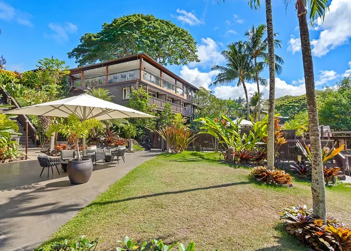 Paradise Bay Resort Kāneʻohe, USA