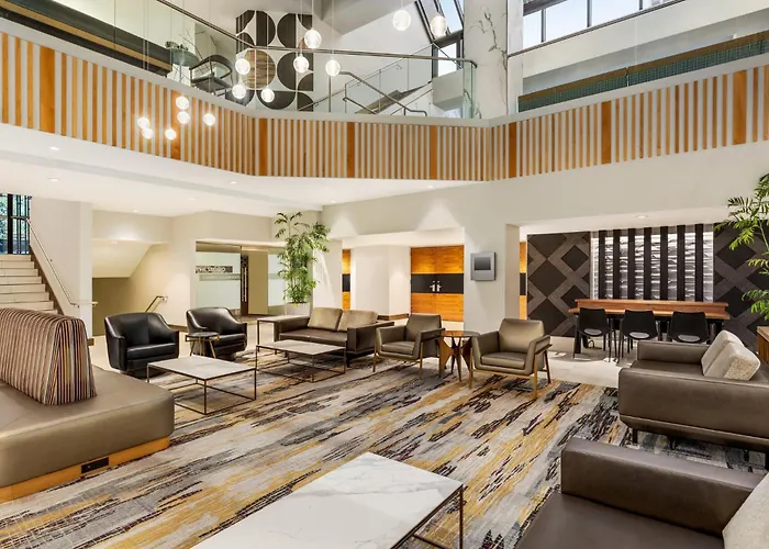 Crowne Plaza - No Resort Fee - Newly Renovated Ihg