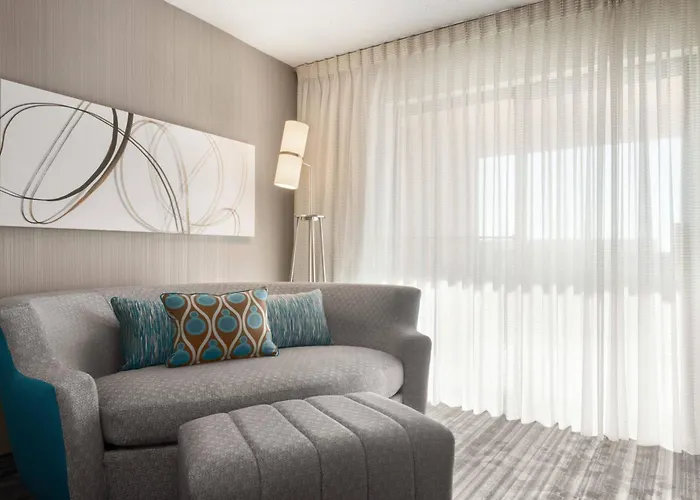 Courtyard By Marriott Chicago Bloomingdale Hotel, United States