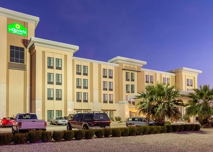 La Quinta By Wyndham Carlsbad