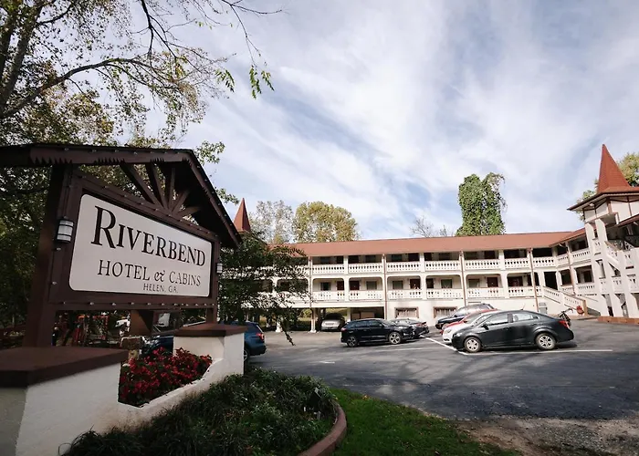 Riverbend & Cabins