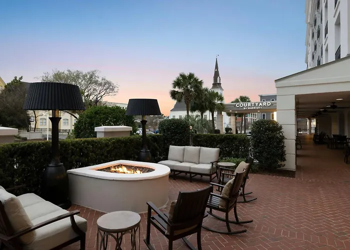Courtyard By Marriott Historic District