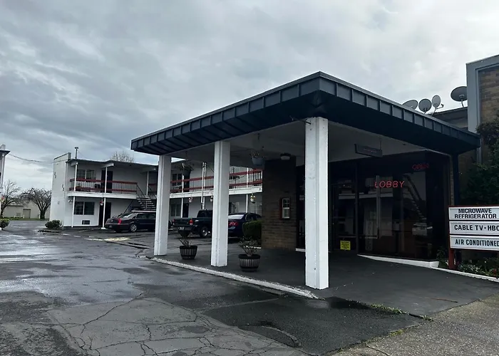 Travelers Inn By Oyo Longview Kelso, United States