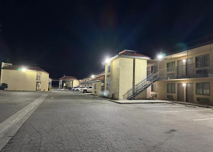 Baymont By Wyndham Bakersfield Hotel, United States