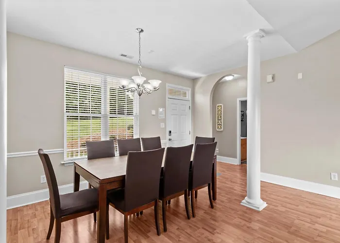Castaway Cove -Lake Norman Waterfront Home With Private Dock Denver, United States