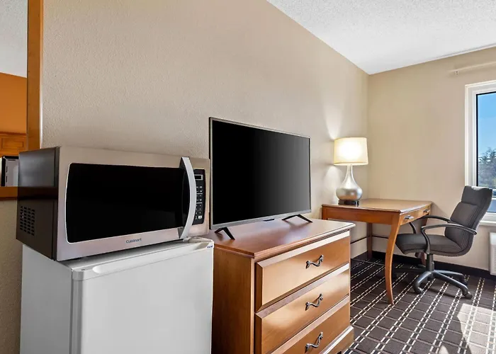 Days Inn By Wyndham Black River Falls - Access To Atv Trail, United States