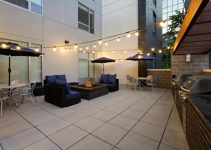 Home2 Suites By Hilton Downtown