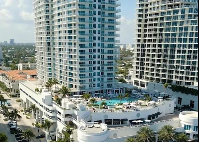 Beach House , A Hilton