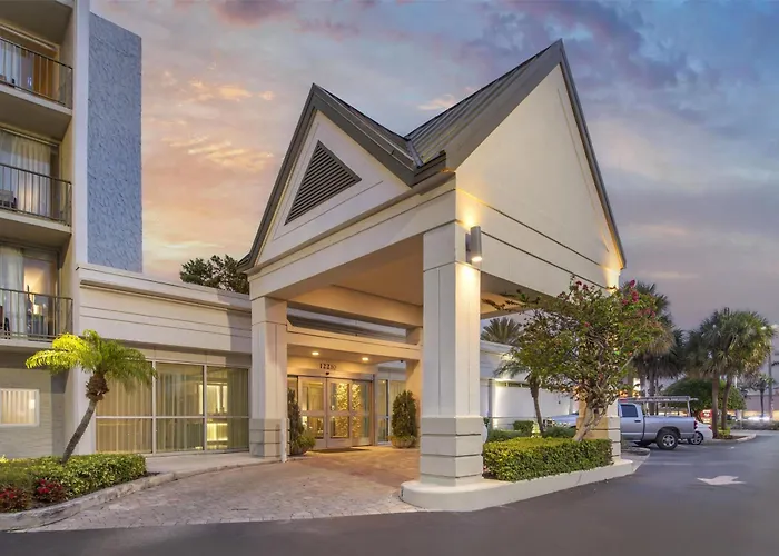 Best Western Plus -Bal Harbour