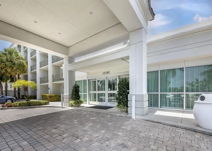 Best Western Plus -Bal Harbour