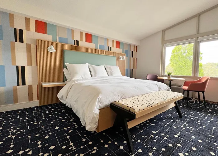 Colony House Motor Lodge