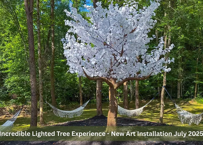 Enchanted Forest Cabin And Teepee! Lights & Laser Show! Private Hot Tub! Unique Stay! Sevierville, United States