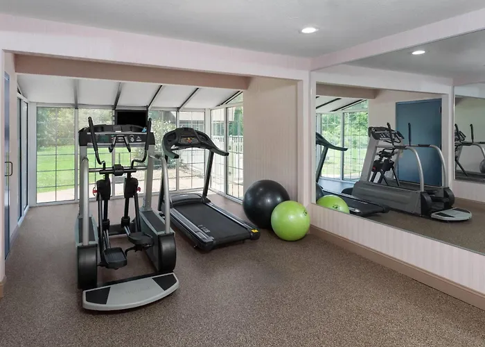 Baymont By Wyndham Chester Il, United States