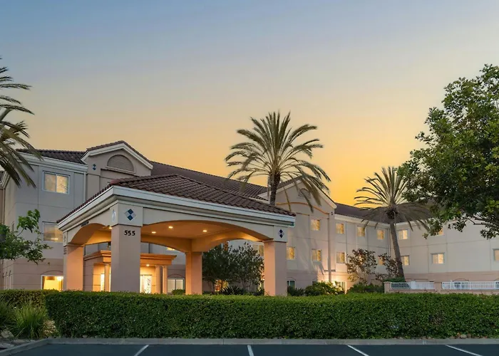 Fairfield Inn & Suites By Marriott San Francisco