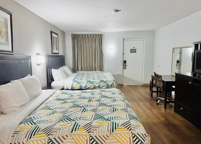 Red Carpet Inn Norwalk, Estados Unidos
