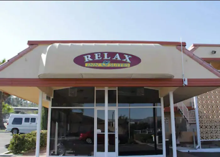 Relax Inn & Suites