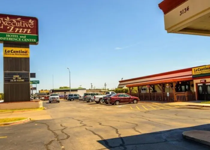 Executive Inn And Conference Center
