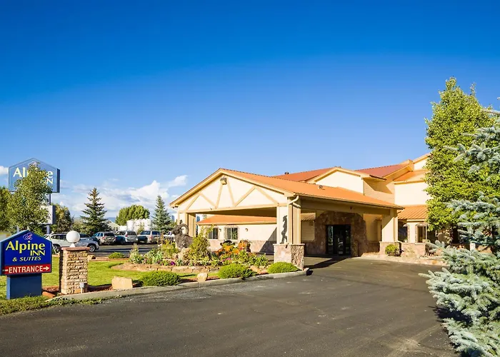 Alpine Inn & Suites