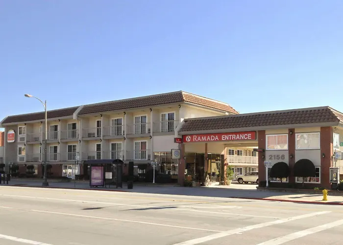 Ramada By Wyndham Pasadena