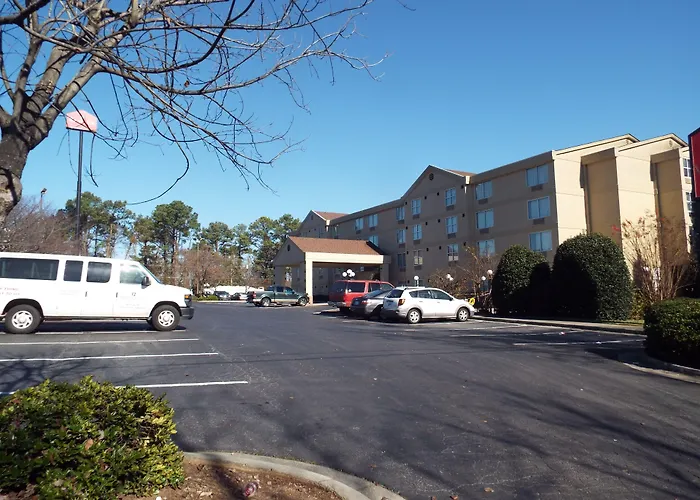 Quality Suites Atlanta Airport East