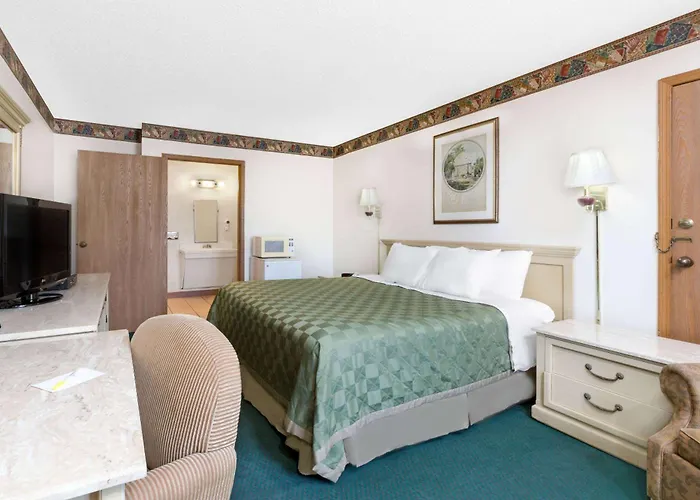 Days Inn By Wyndham Concordia, United States