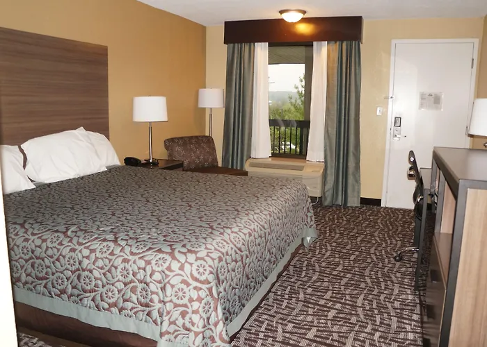 Days Inn By Wyndham Nashville