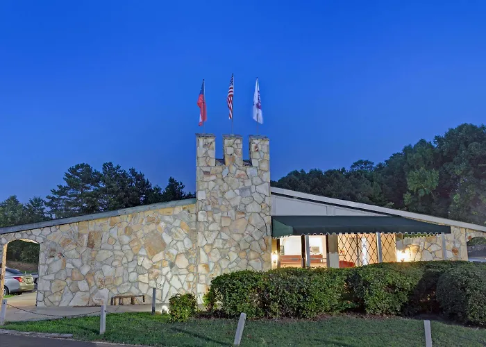Knights Inn Austell