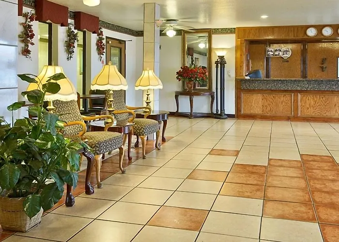 Clarion Pointe
