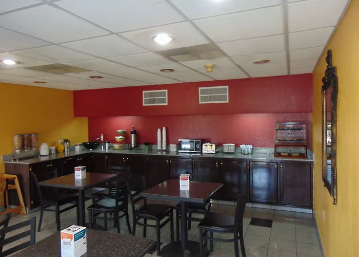 Quality Inn & Suites Dickson, United States