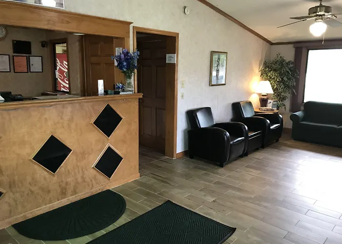 Days-Inn By Wyndham -Syracuse