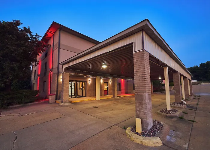 Econo Lodge Maquoketa, United States