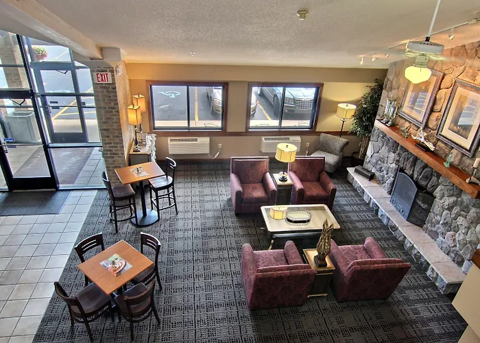 Blossom Hotel & Suites Traverse City Acme, United States