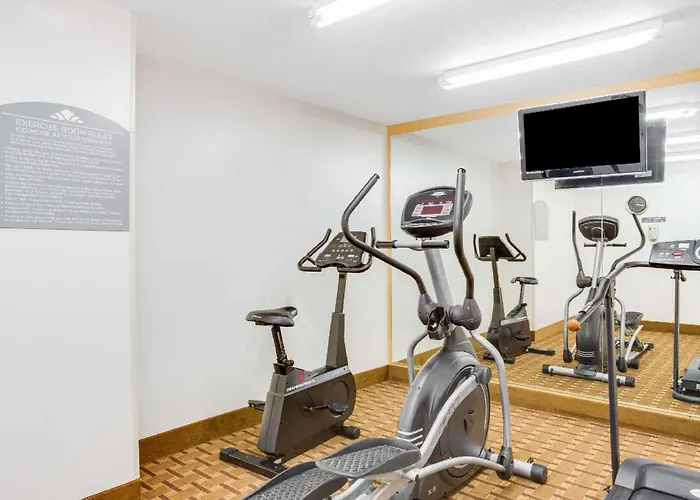 Surestay Hotel By Best Western Christiansburg Blacksburg