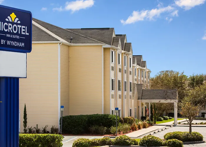 Microtel Inn & Suites