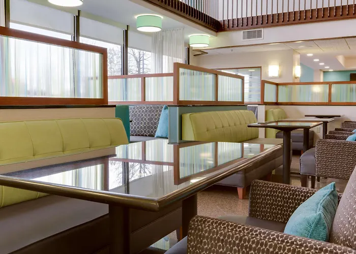 Drury Inn & Suites Grandview