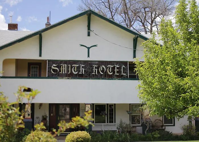 Historic Smith Hotel B&B Glendale, United States