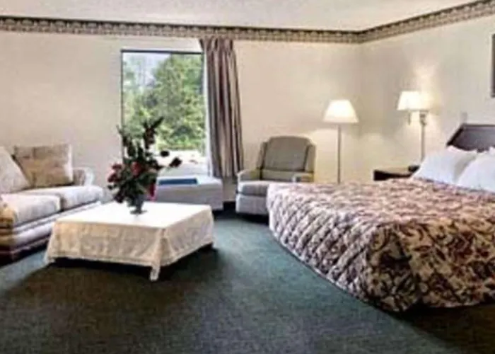 Gray Inn & Suites, United States