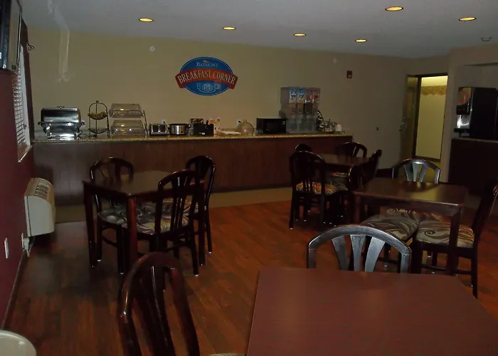 Baymont By Wyndham Marshfield Hotel, United States