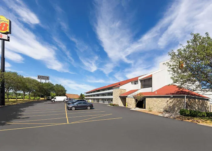Super 8 By Wyndham Fort Mitchell Cincinnati Area, United States