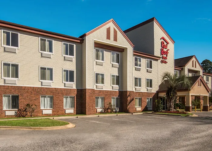 Red Roof Inn & Suites Pensacola East - Milton, United States