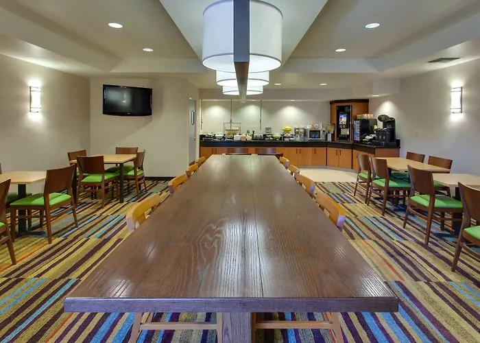 Fairfield Inn & Suites By Marriott San Francisco Airport Millbrae, Stany Zjednoczone Ameryki