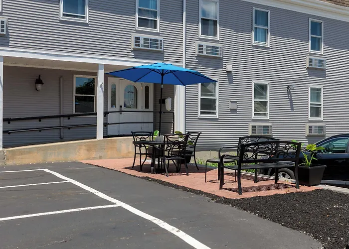 Westborough Inn, United States