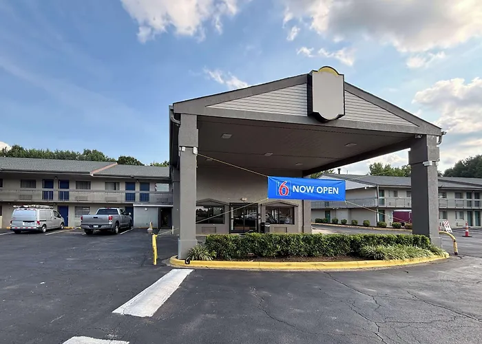 Sunset Inn Northlake