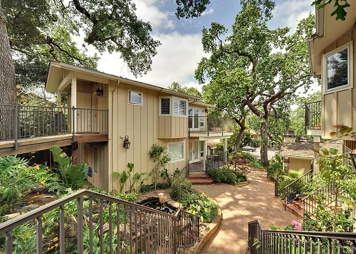 Saratoga Oaks Lodge, Estados Unidos