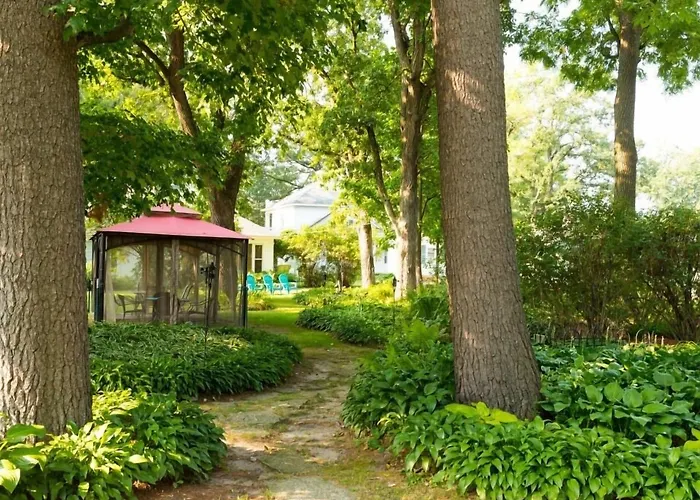 Oak Park Inn Whitehall, United States