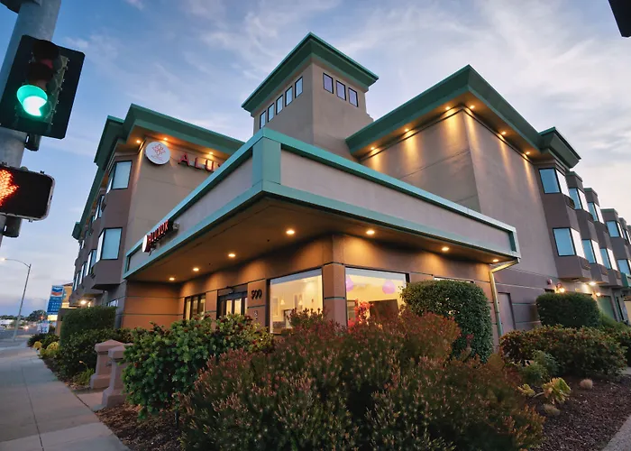 Hotel Aluxor Sfo, Shuttle Service