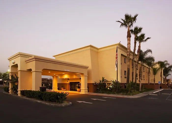 Best Western Plus Arrowhead Hotel