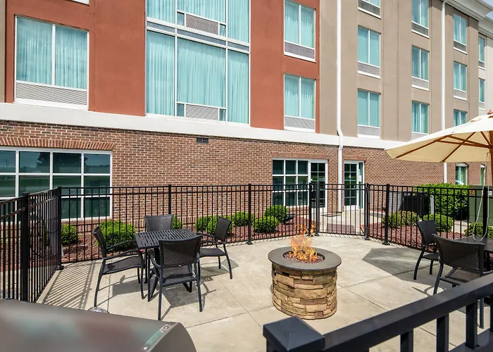Holiday Inn Express & Suites Florence I-95 At Hwy 327 By Ihg, Stati Uniti