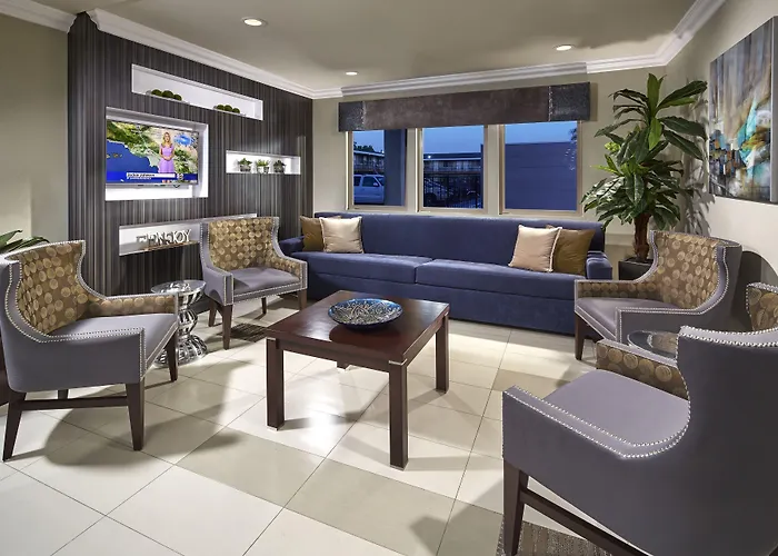 Eden Roc Inn & Suites Near The Maingate Anaheim, United States